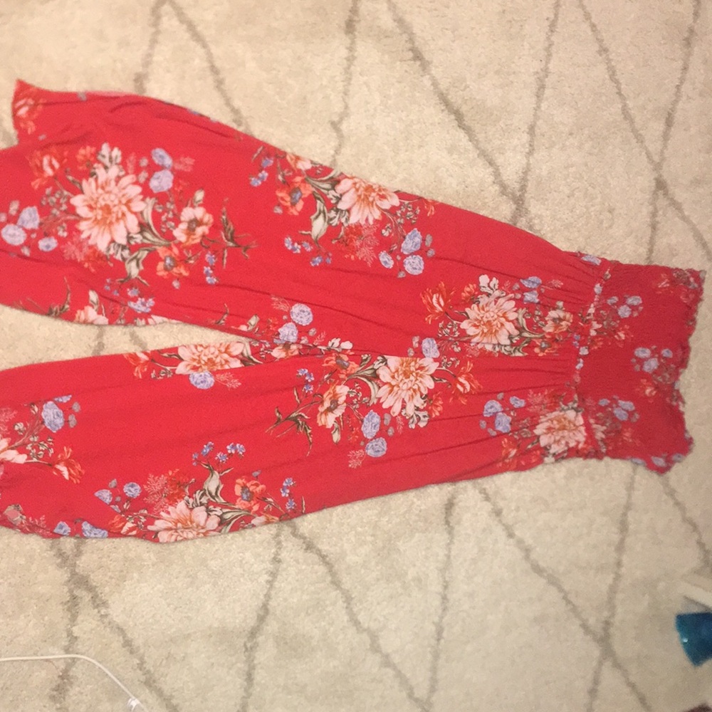 I am selling a jumpsuit